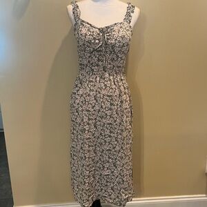 AUW: Light Green Floral Ruffle Short Sleeve Midi dress (SZ XL) **NEW WITH TAGS**